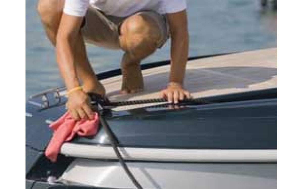 Marine Cleaning and Waxing